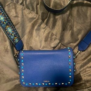 bebe blue crossbody bag